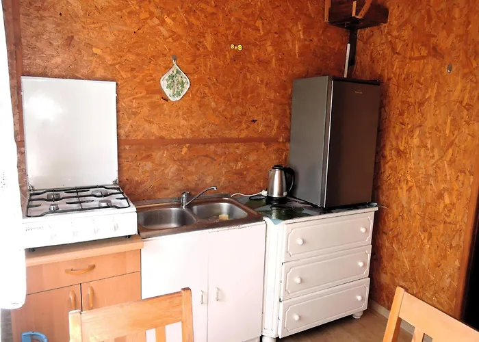 Peaceful In Scenic Ko Czewo Apartamento